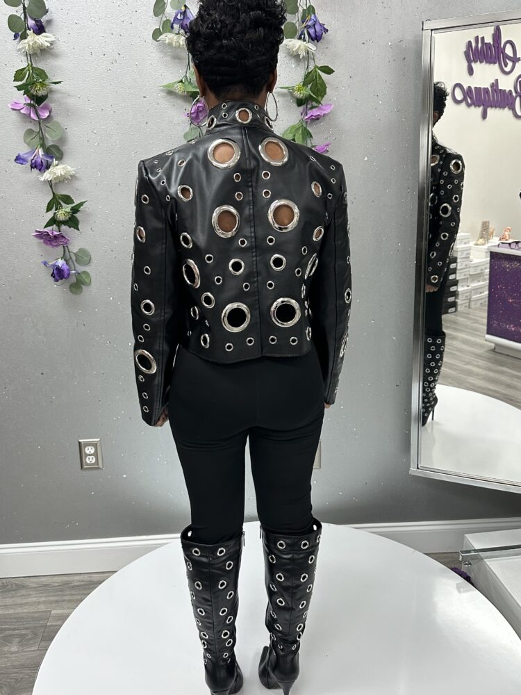 Karen - Image 3